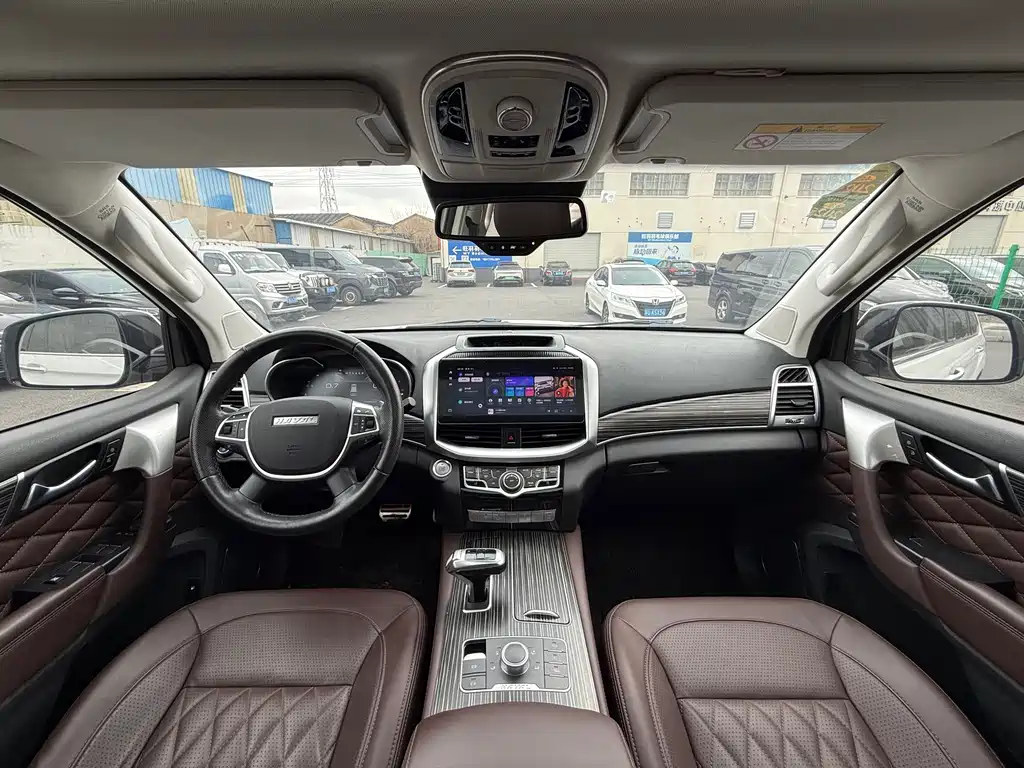 Haval H9 2022 2.0T Luxury 7 мест