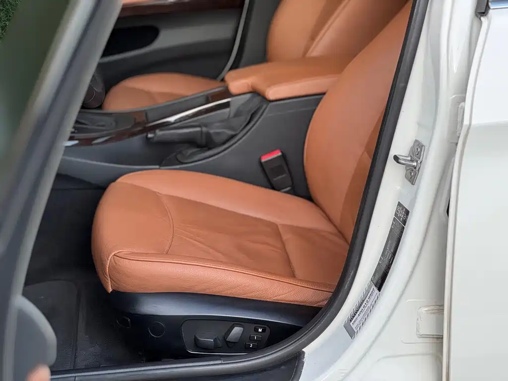 BMW 3 Series — миниатюра 5
