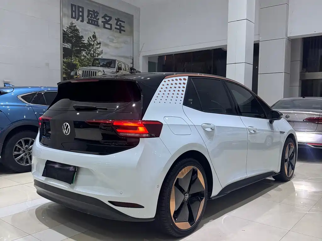 Volkswagen ID.3 — миниатюра 4