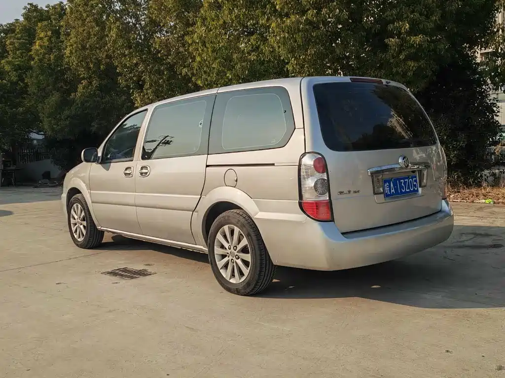 Buick GL8 2013 2.4L