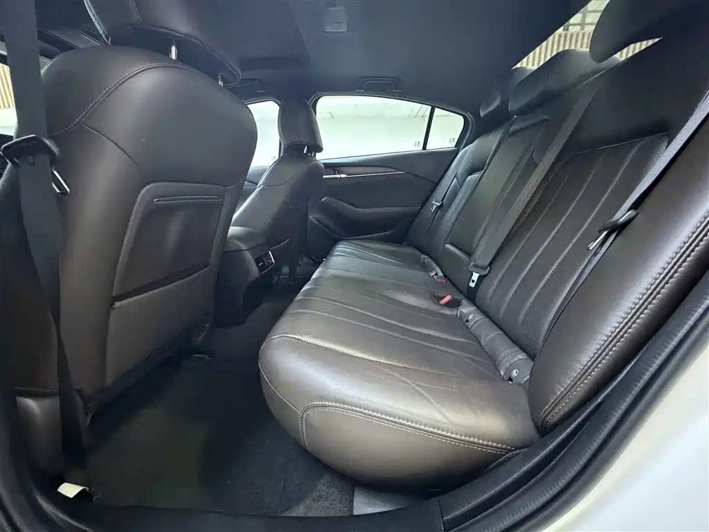 Mazda Atenza — миниатюра 6