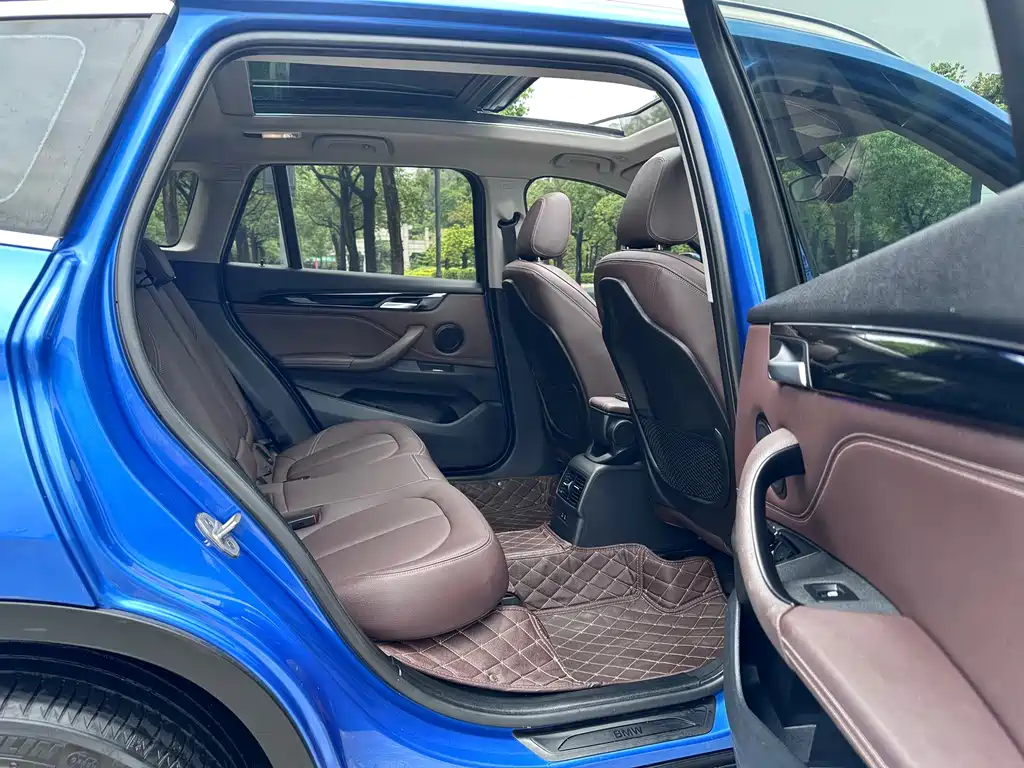 BMW X1 — миниатюра 23