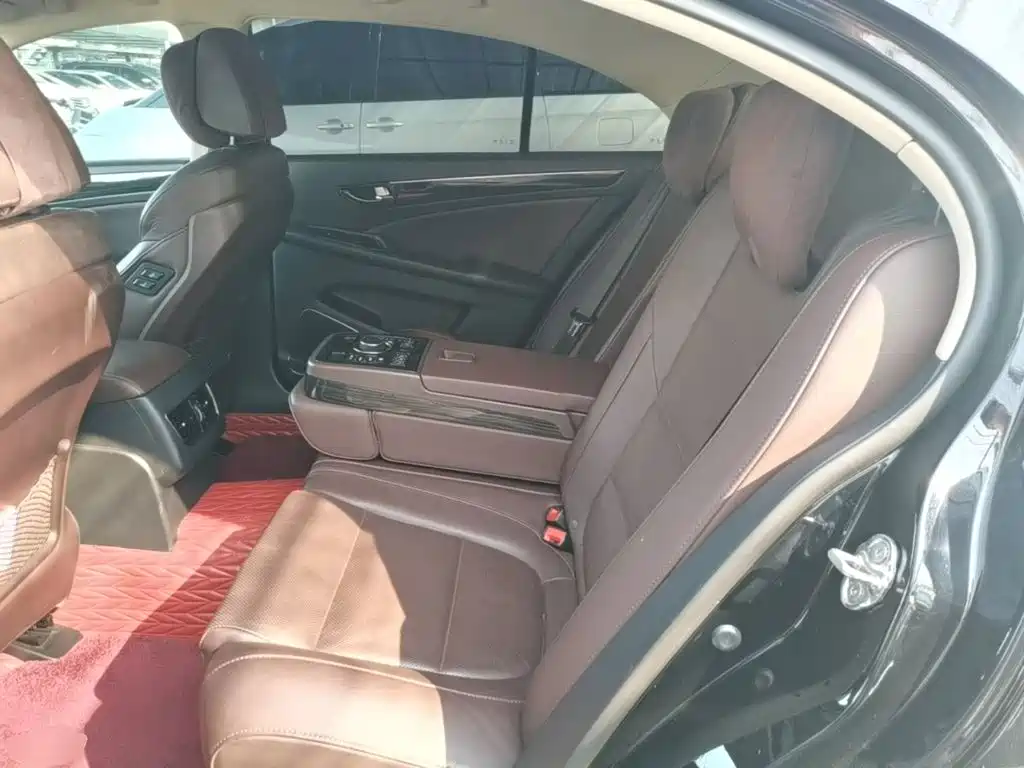Hongqi Hongqi H7 — миниатюра 17