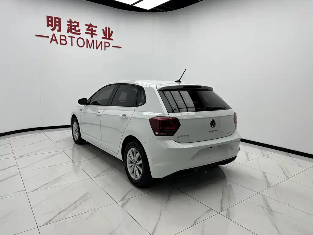 Volkswagen Polo — миниатюра 8