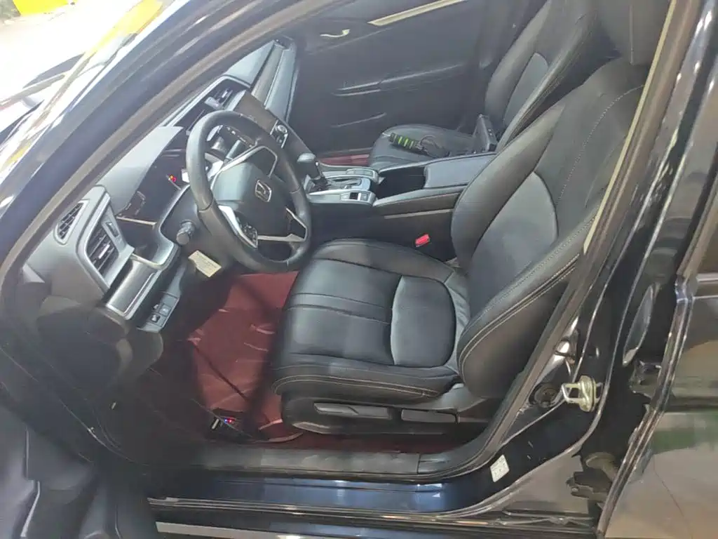 Honda Civic — миниатюра 15