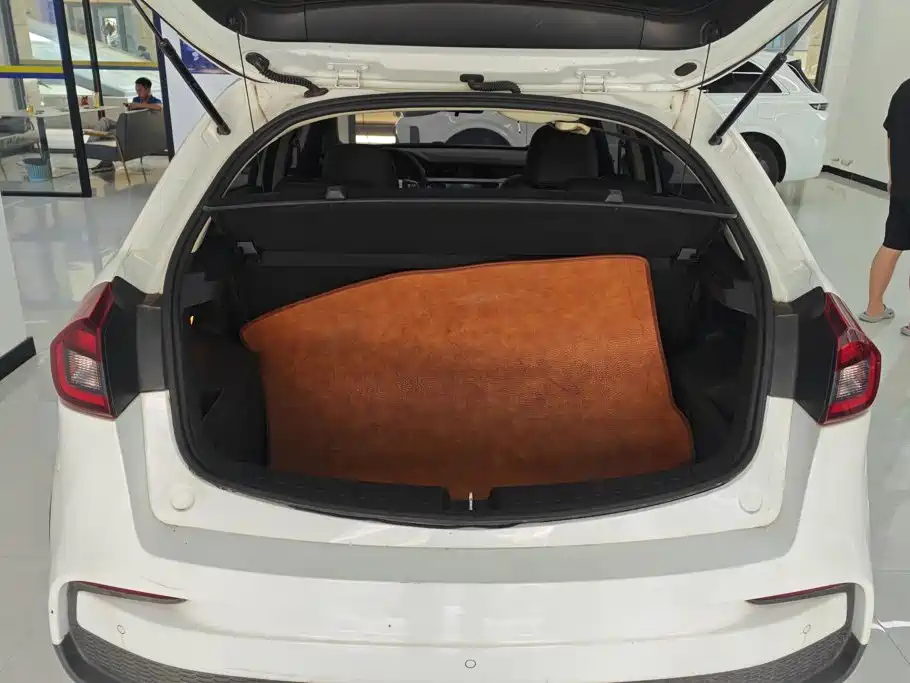 Geely Vision X3 — миниатюра 4