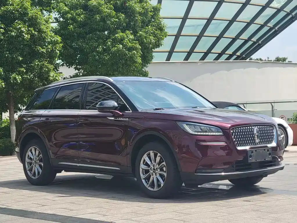 Lincoln Corsair — миниатюра 3