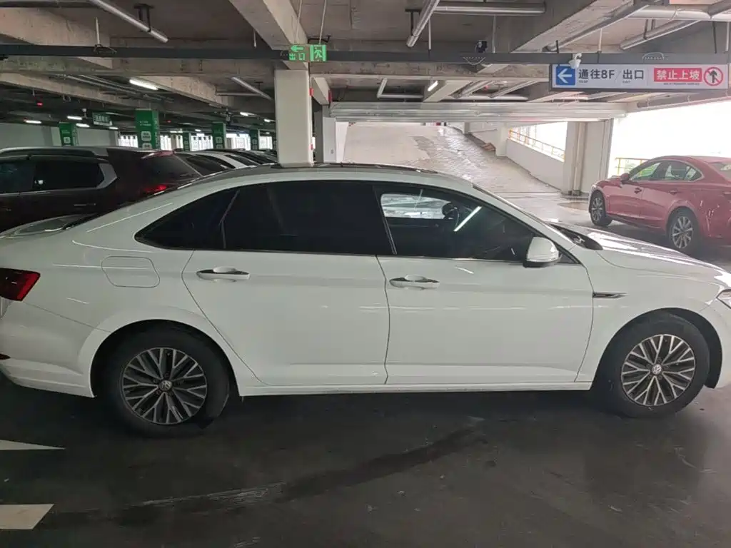 Volkswagen Sagitar — миниатюра 26