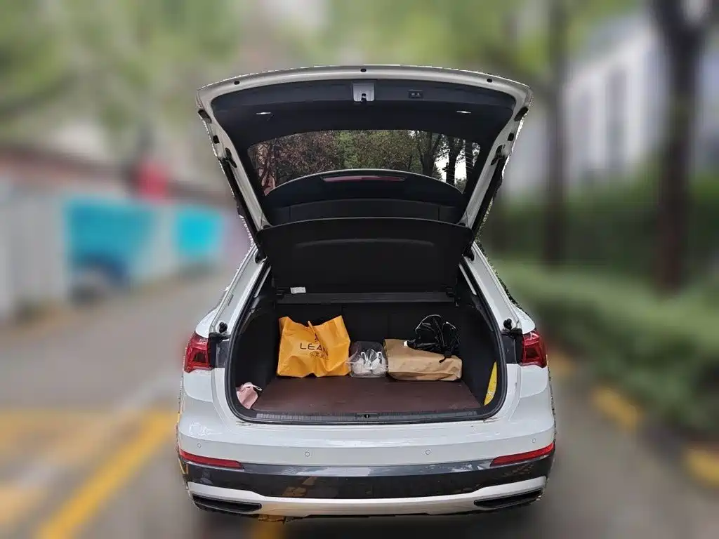 Audi Q3 — миниатюра 20