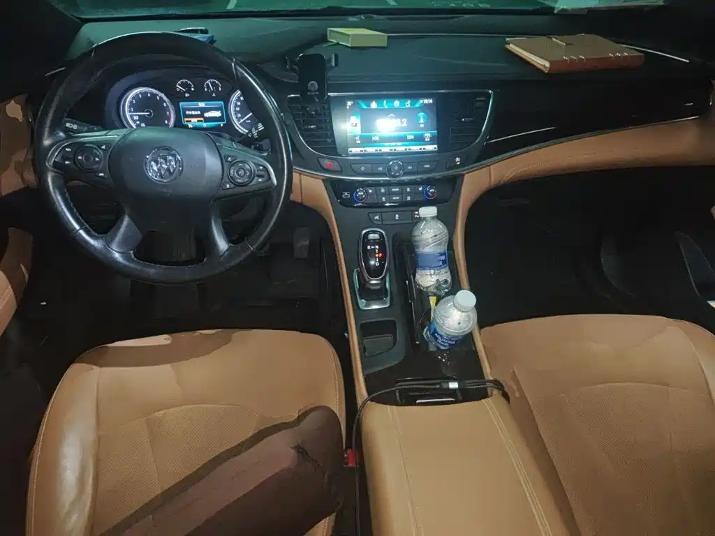 Buick LaCrosse — миниатюра 5