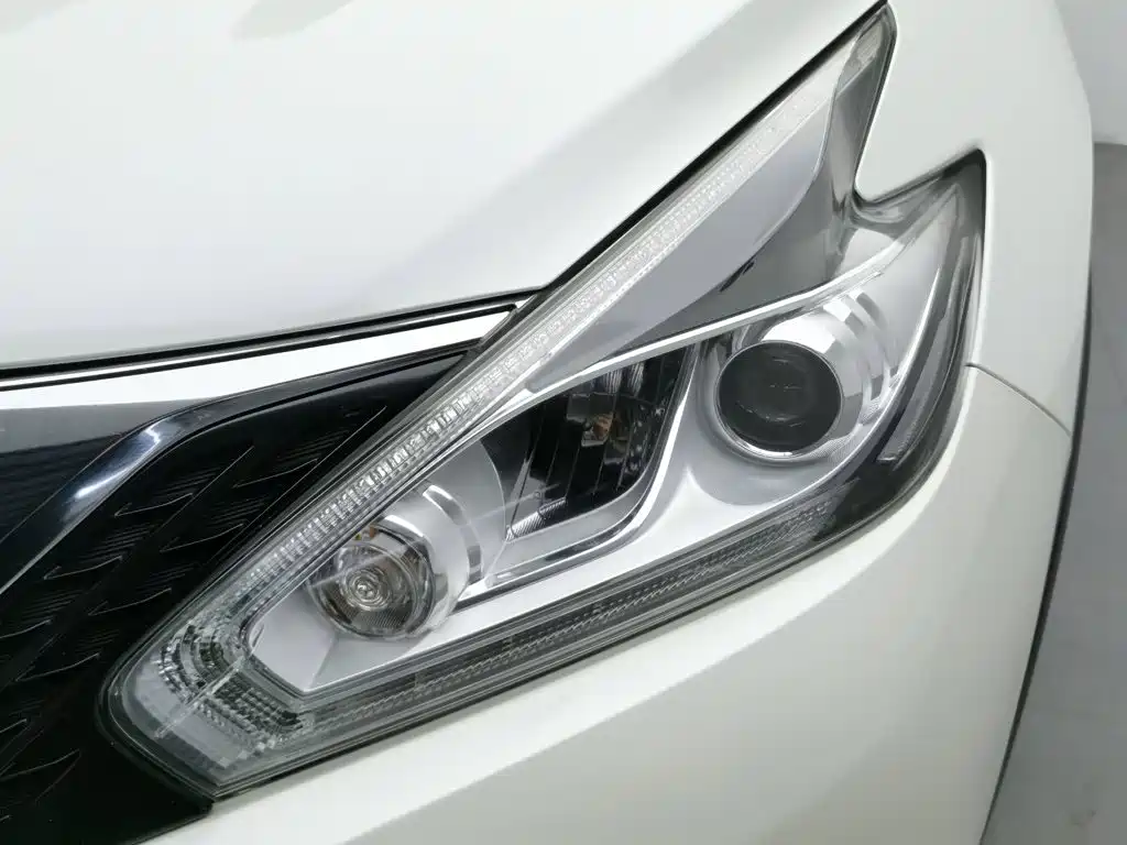 Nissan Murano — миниатюра 7