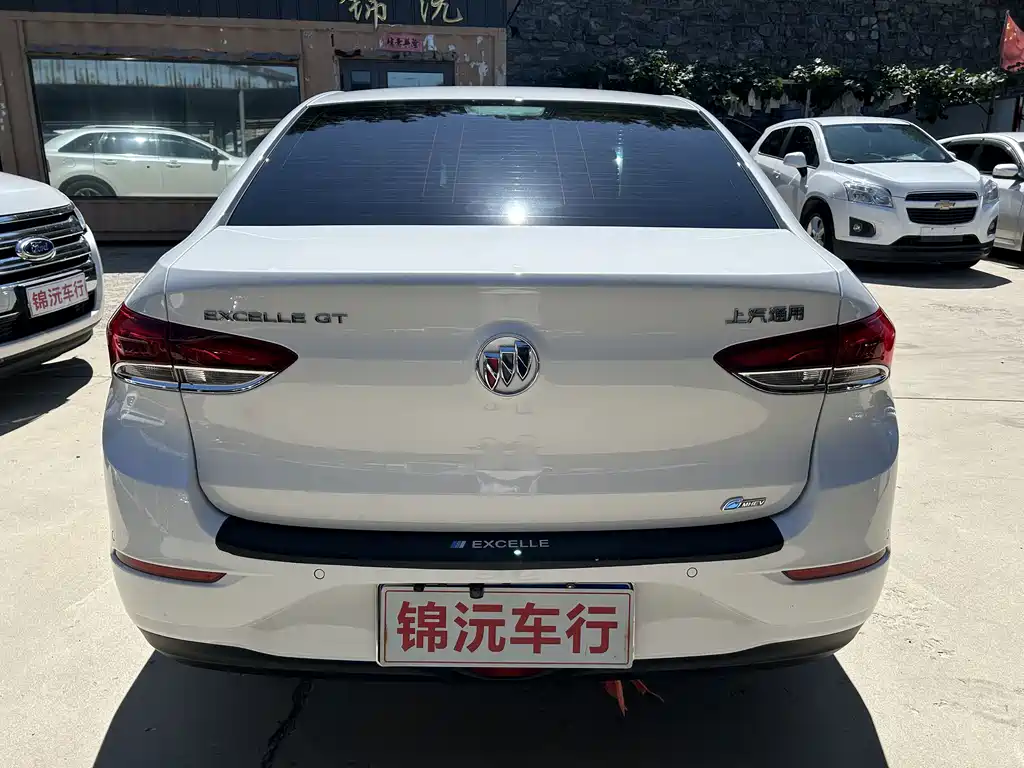 Buick Excelle — миниатюра 8