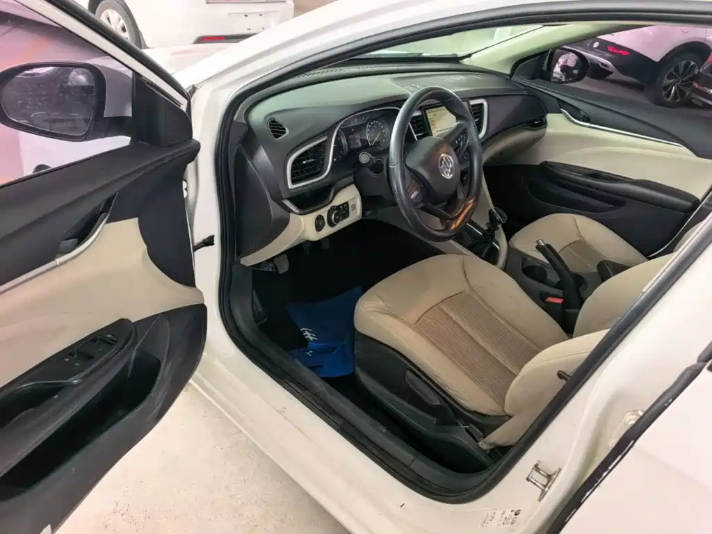Buick Excelle — миниатюра 16
