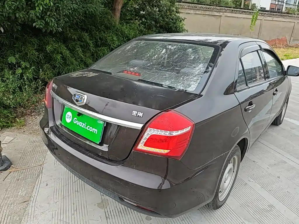 Geely King Kong — миниатюра 7