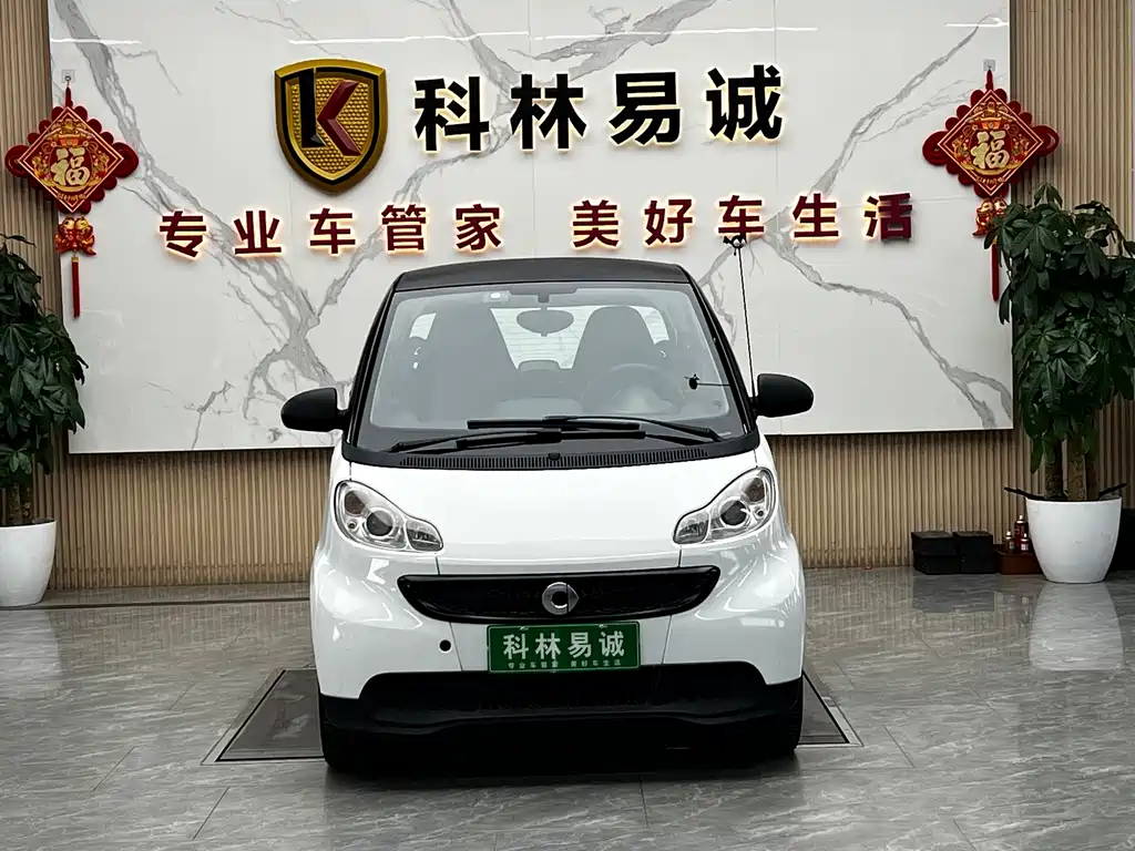 smart Smart Fortwo — миниатюра 2