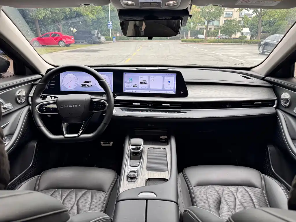 Chery Arrizo 8 — миниатюра 16