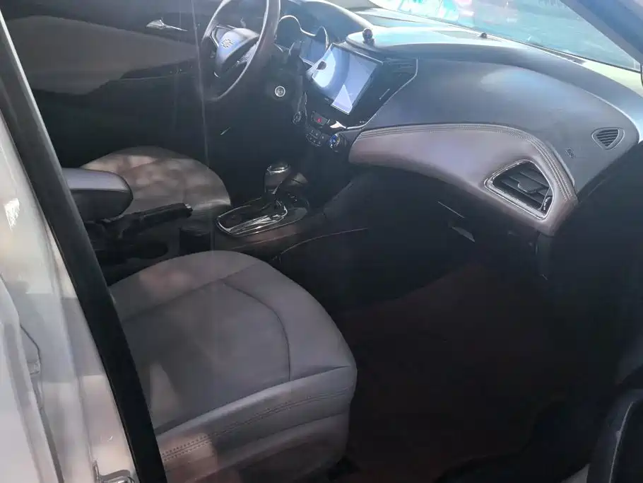 Chevrolet Cruze — миниатюра 8