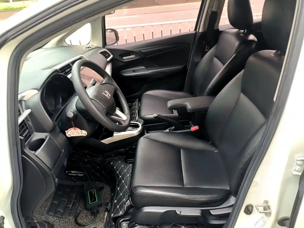 Honda Fit — миниатюра 15