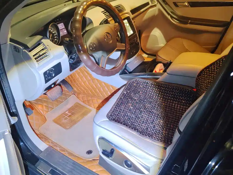 Mercedes-Benz R-Class — миниатюра 9