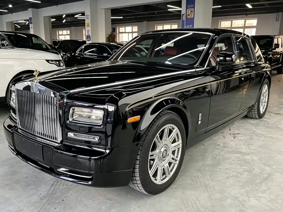 Rolls-Royce Phantom