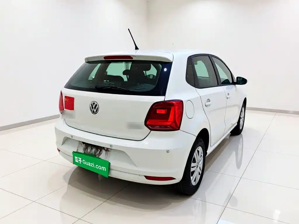 Volkswagen Polo — миниатюра 6