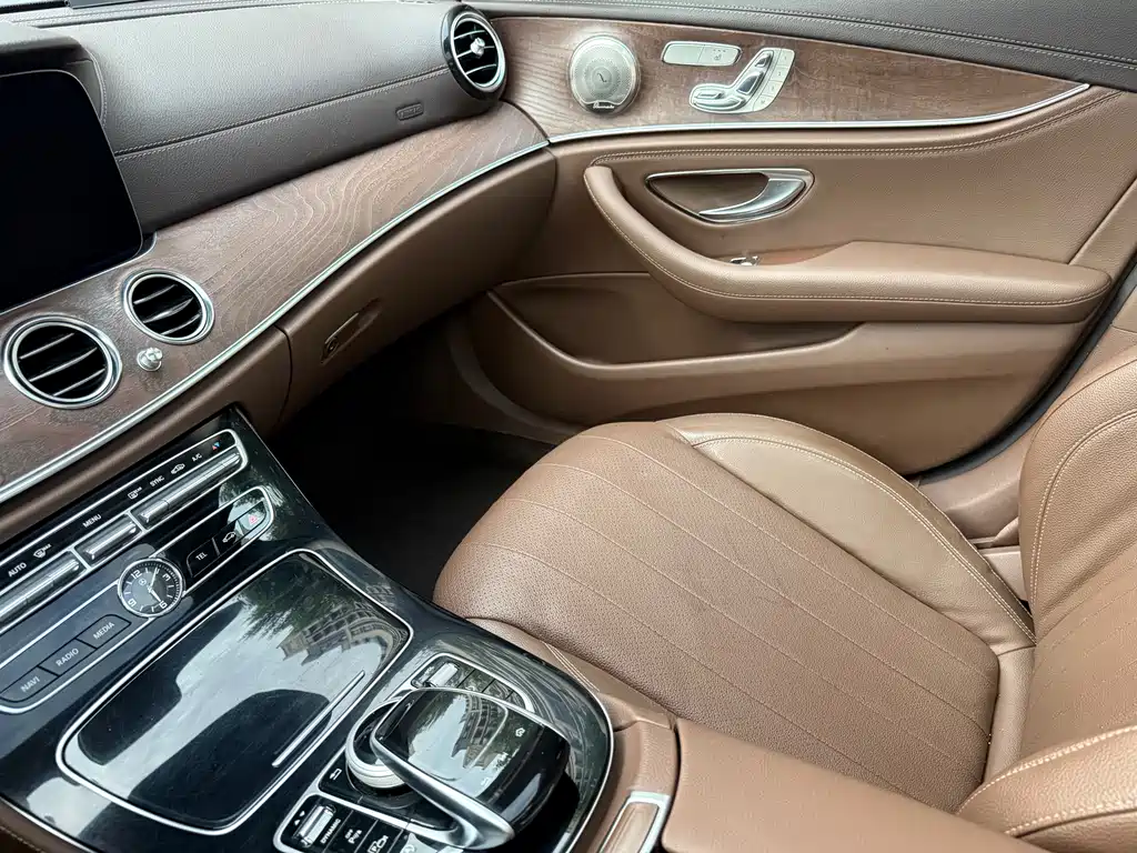 Mercedes-Benz E-Class E 2017 E 300 L Luxury