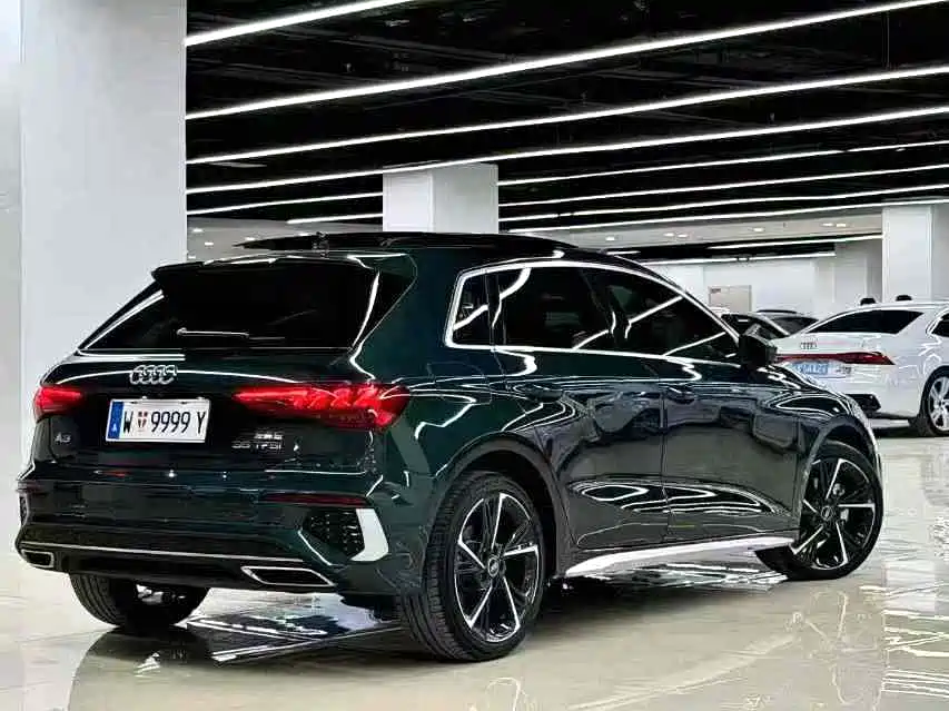Audi A3 2023 Sportback 35 TFSI Fashion Sport