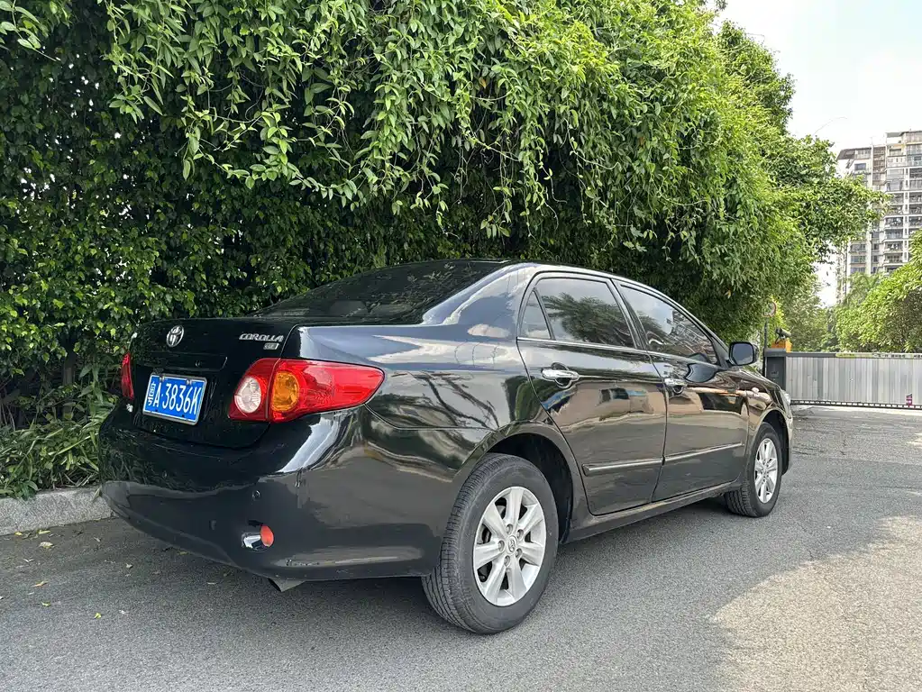 Toyota Corolla — миниатюра 4