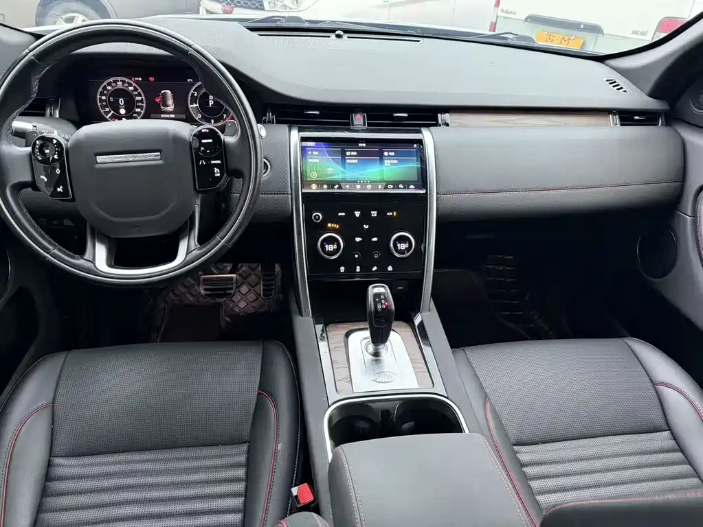 Land Rover Discovery Sport — миниатюра 7