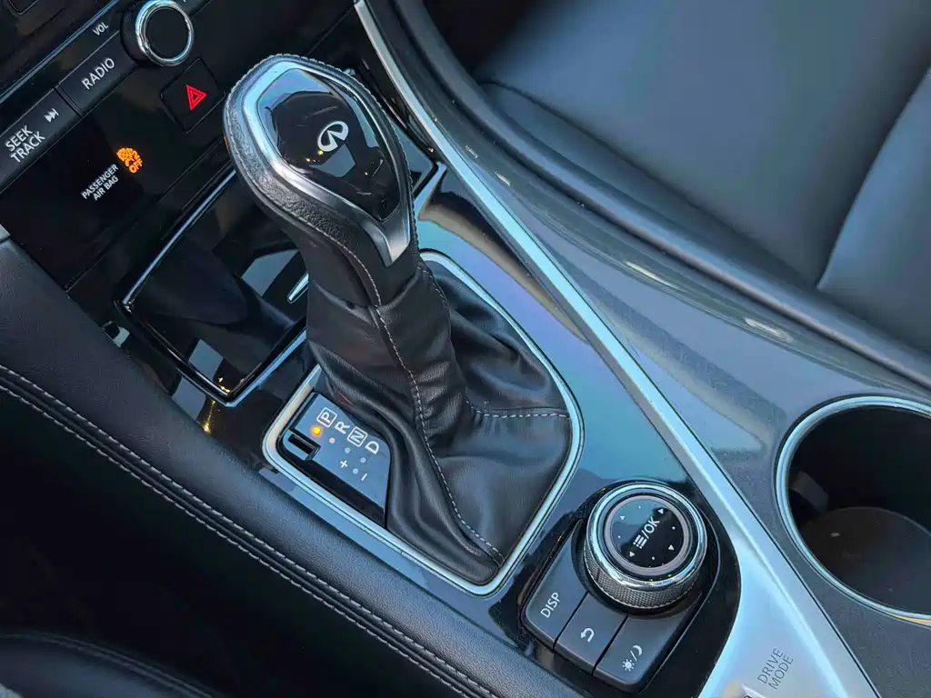Infiniti Q50L — миниатюра 19
