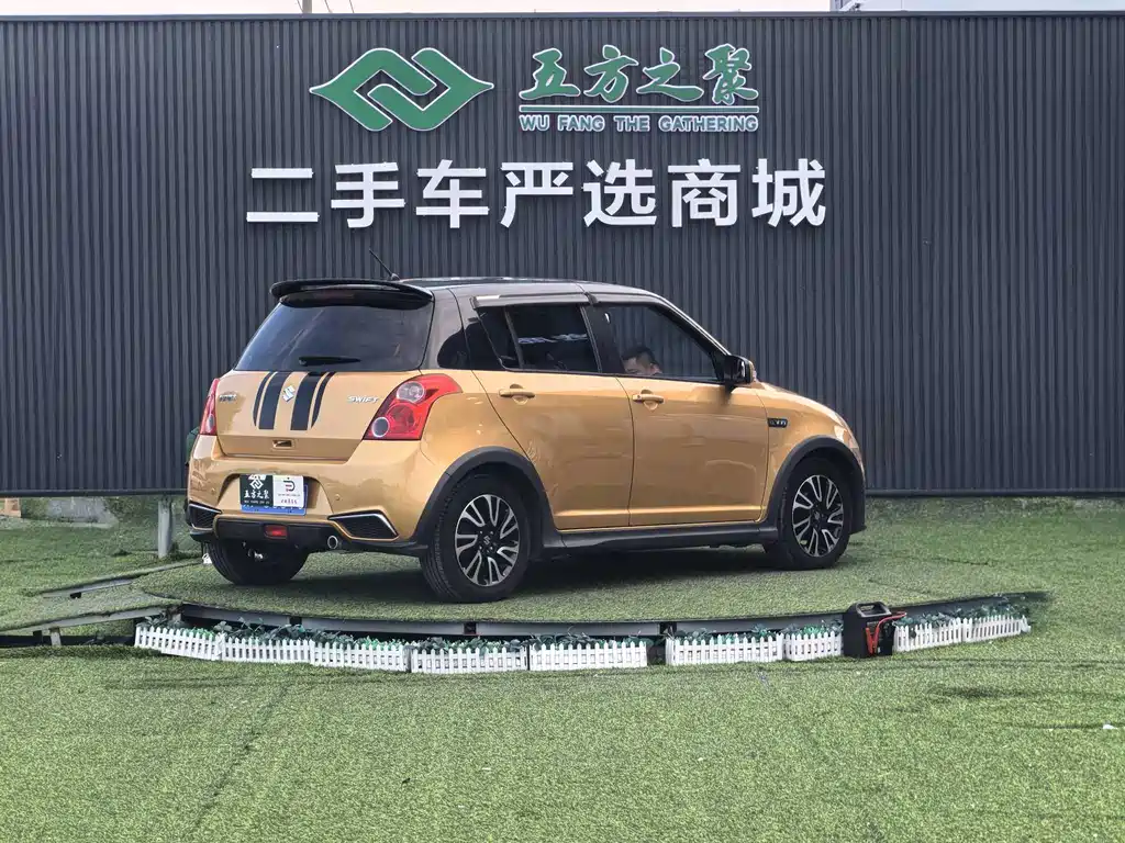 Suzuki Swift — миниатюра 20