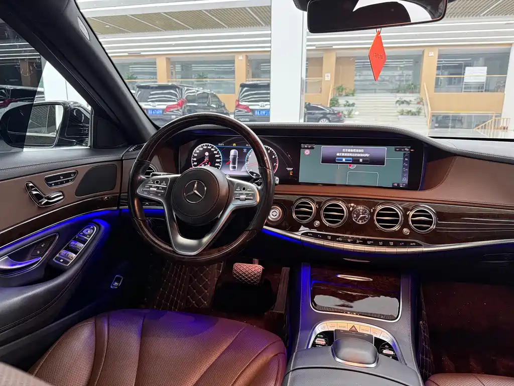 Mercedes-Benz S-Class — миниатюра 8