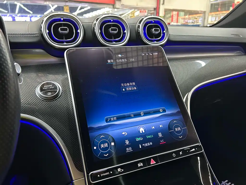 MERCEDES-BENZ C CLASS