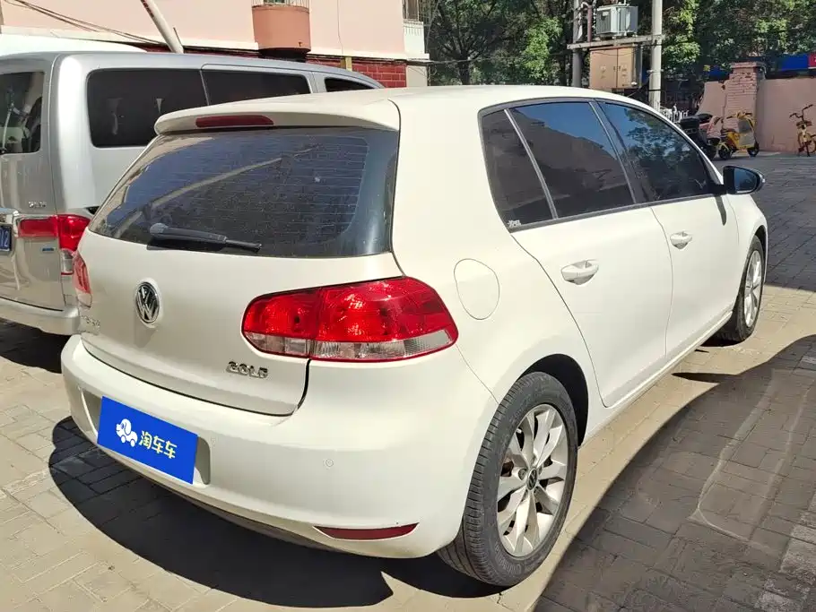 Volkswagen Golf — миниатюра 3