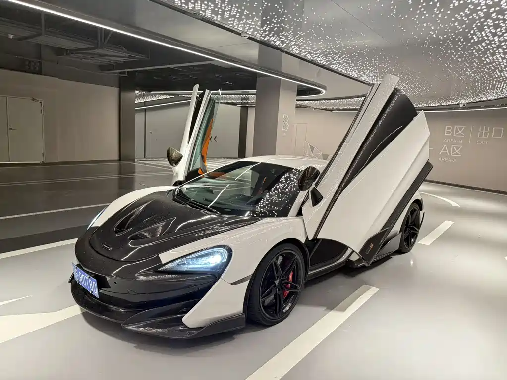 McLaren 570 2017