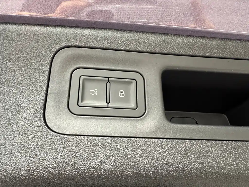 BYD Song Ultra — миниатюра 28