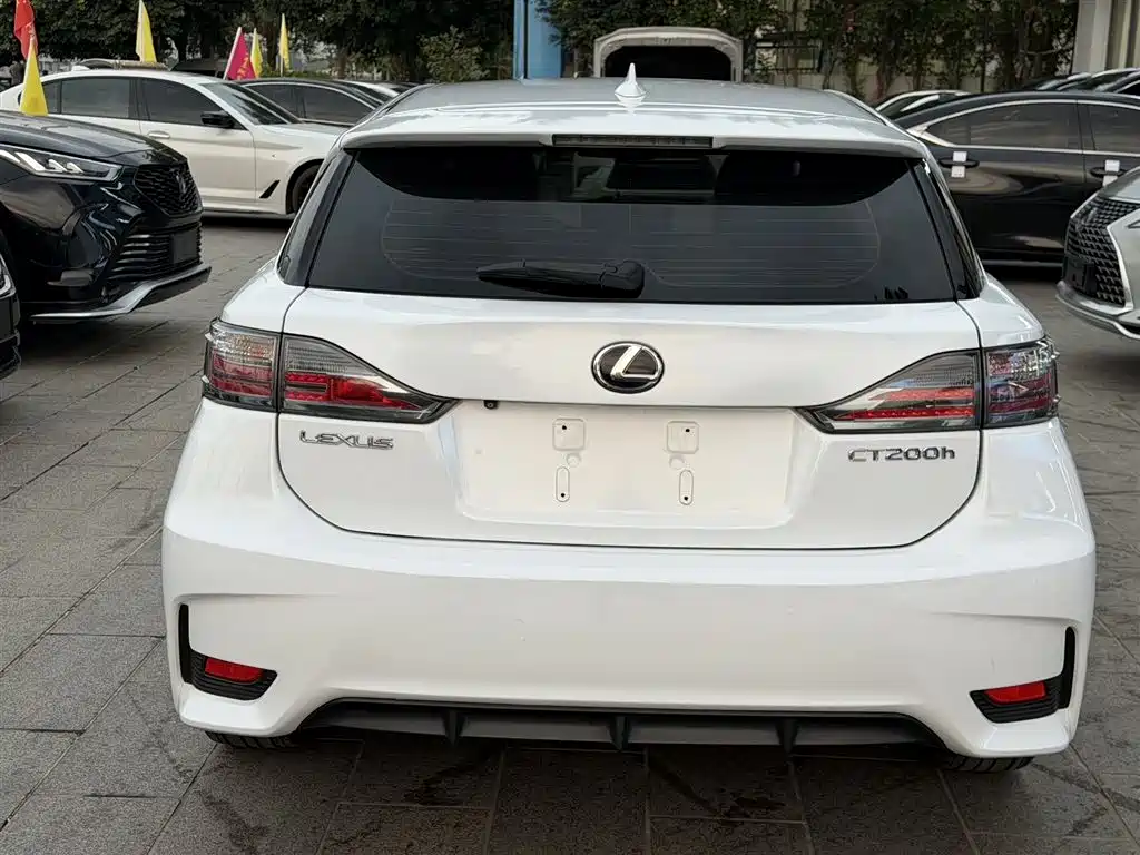 LEXUS CT