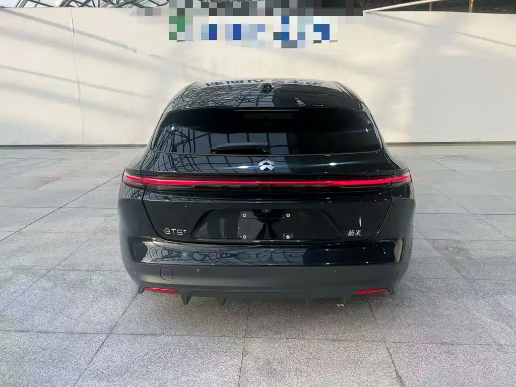 NIO NIO ET5T