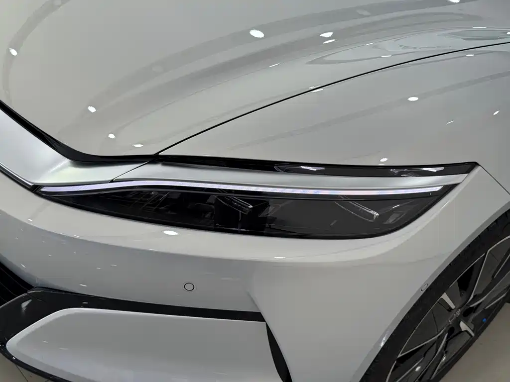 BYD Han L — миниатюра 3