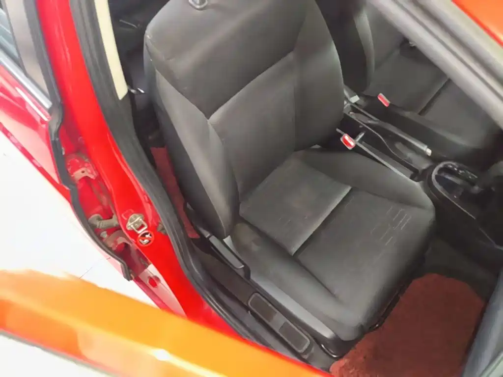 Honda Fit — миниатюра 25