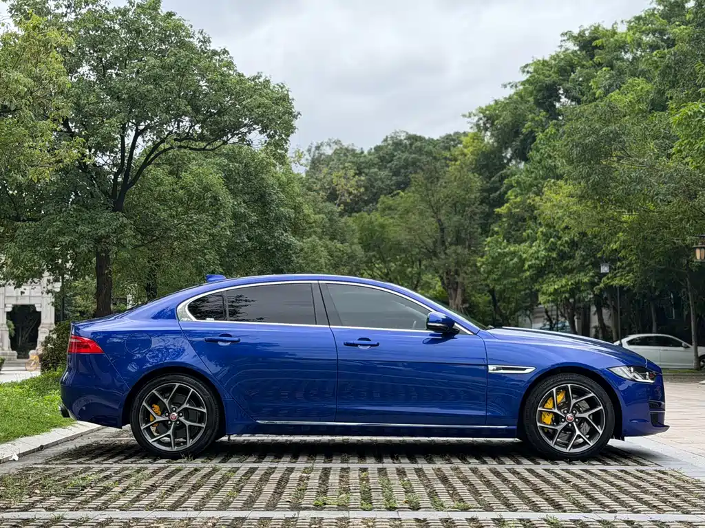 Jaguar XEL — миниатюра 4