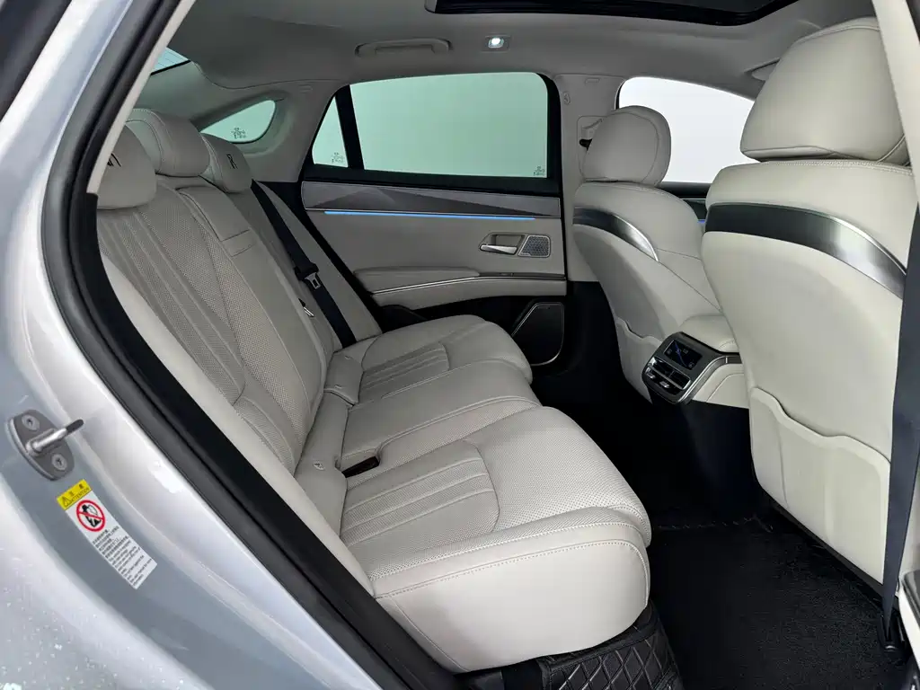 BYD Han L — миниатюра 12