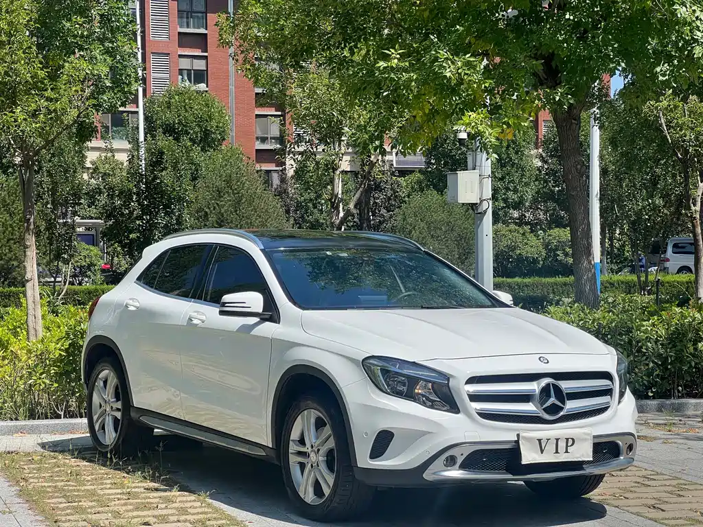 Mercedes-Benz GLA — миниатюра 3