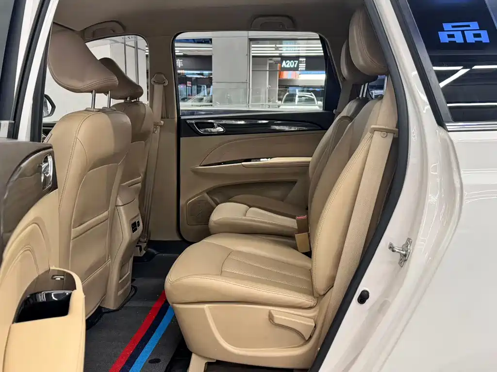 Baojun 730 — миниатюра 8