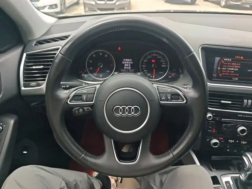 Audi Q5 — миниатюра 11