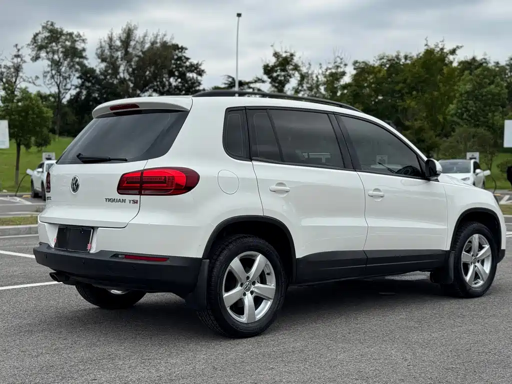 Volkswagen Tiguan — миниатюра 6