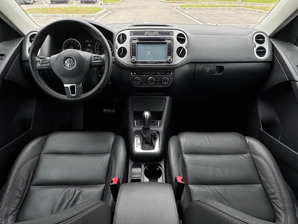Volkswagen Tiguan — миниатюра 8