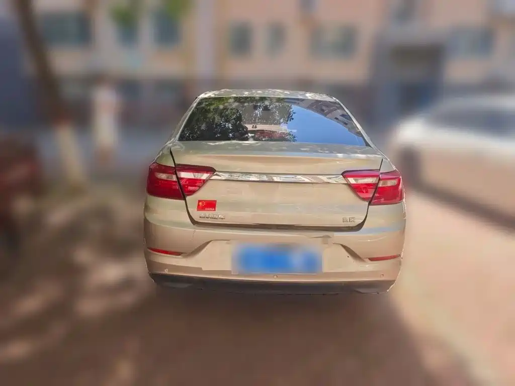Geely Vision — миниатюра 4