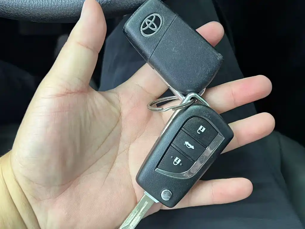 Toyota Corolla — миниатюра 17