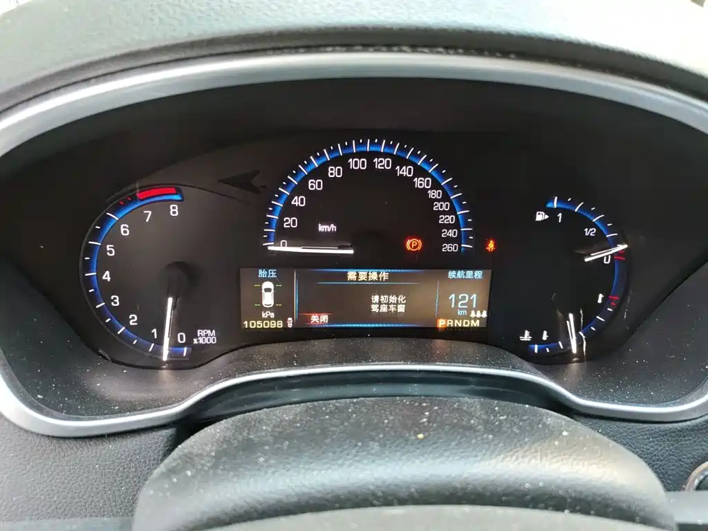 Cadillac SRX — миниатюра 7